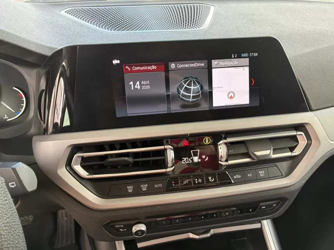 BMW 318 2019 - 21900 EUR, 128000 km - AUTO.MOTO.pt - 128000km - foto 13 de 22