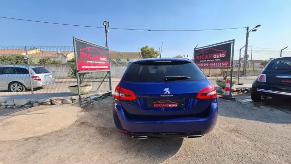 Peugeot 308 SW 2020 - 14500 EUR, 142000 km - AUTO.MOTO.pt - 142000km - foto 7 de 28