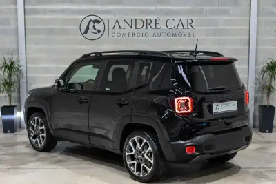 Jeep Renegade 2022 - 23950 EUR, 19039 km - AUTO.MOTO.pt - 19039km - foto 7 de 44