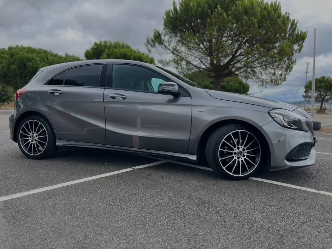 Mercedes-Benz 180 2018 - 18950 EUR, 121000 km - 121000km - foto 8 de 11