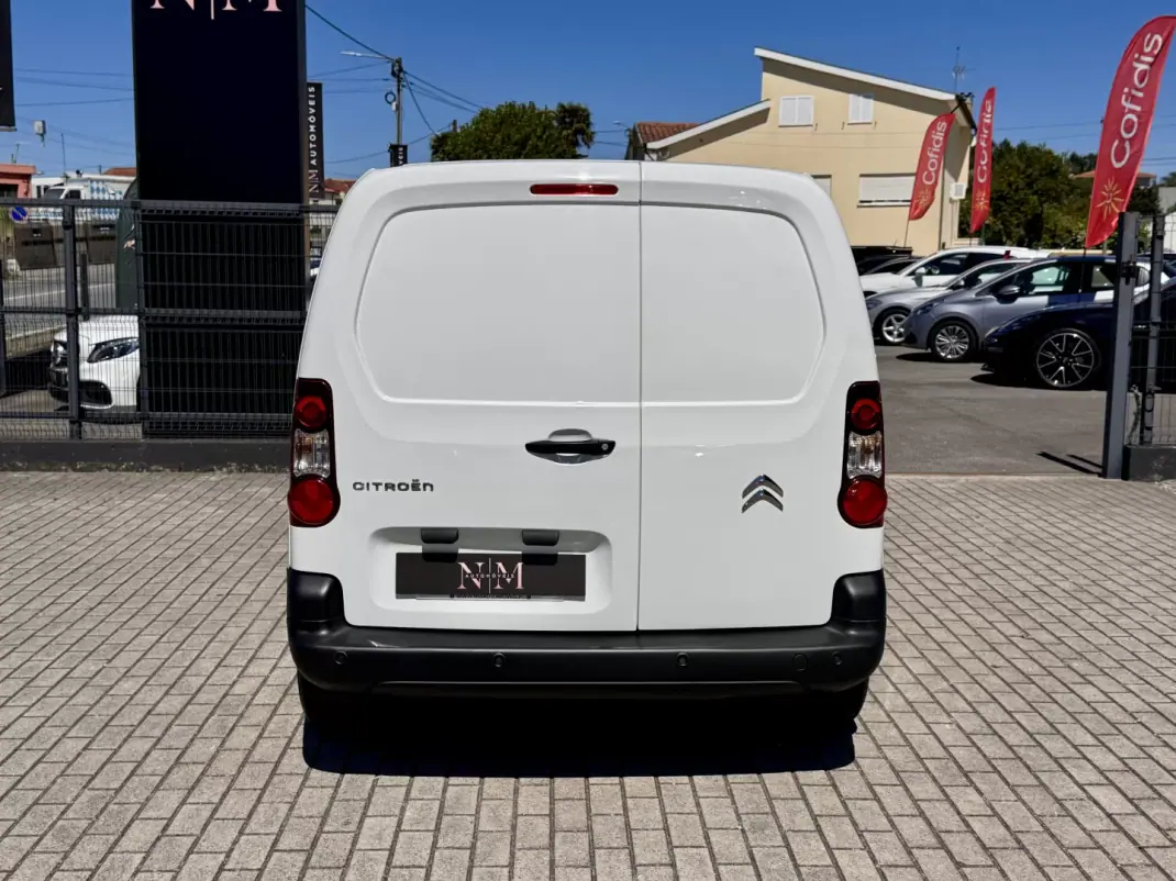 Citroën 2018 - 10500 EUR, 163000 km - AUTO.MOTO.pt - 163000km - foto 4 de 19