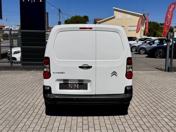 Citroën 2018 - 10500 EUR, 163000 km - AUTO.MOTO.pt - 163000km - foto 4 de 19