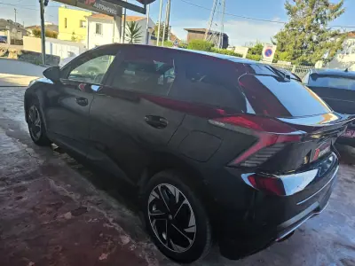 MG MG4 2023 — foto 5 de 14