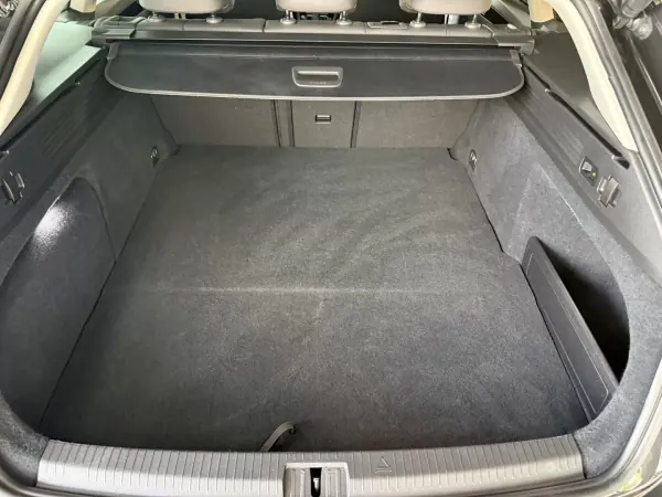 Volkswagen Arteon Shooting Brake 2021 - 23500 EUR, 168600 km - AUTO.MOTO.pt - 168600km - foto 144 de 144