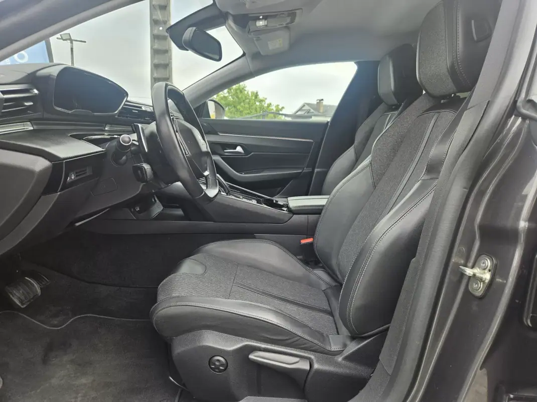 Peugeot 508 SW 2021 - 21500 EUR, 100130 km - AUTO.MOTO.pt - 100130km - foto 51 de 77