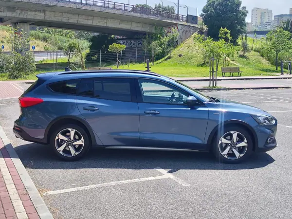 Ford Focus SW 2019 - 12980 EUR, 149000 km - AUTO.MOTO.pt - 149000km - foto 6 de 44