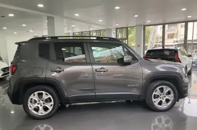 Jeep Renegade 2019 - 12900 EUR, 102216 km - AUTO.MOTO.pt - 102216km - foto 38 de 42