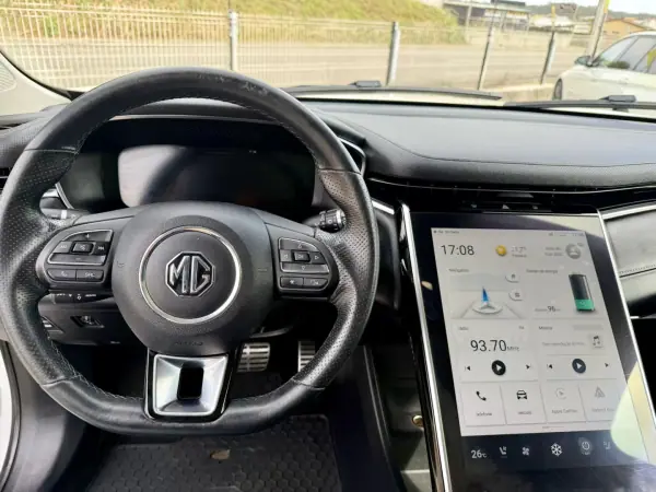 MG Marvel R 2022 - 24890 EUR, 120000 km - AUTO.MOTO.pt - 120000km - foto 11 de 13
