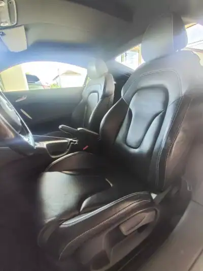 Audi TT Coupé 2009 - 21150 EUR, 115300 km - AUTO.MOTO.pt - 115300km - foto 26 de 35