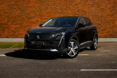 Peugeot 3008 2021 - 64845km