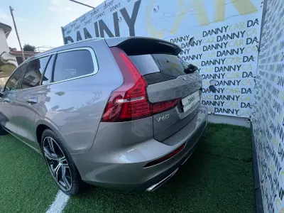 Volvo V60 2020 - 29000 EUR, 115000 km - AUTO.MOTO.pt - 115000km - foto 3 de 20
