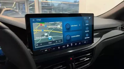 Ford Focus 2025 - 22990 EUR, 11701 km - AUTO.MOTO.pt - 11701km - foto 26 de 35