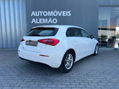 Mercedes-Benz A 180 2020 - 22500 EUR, 87198 km - 87198km - foto 5 de 19