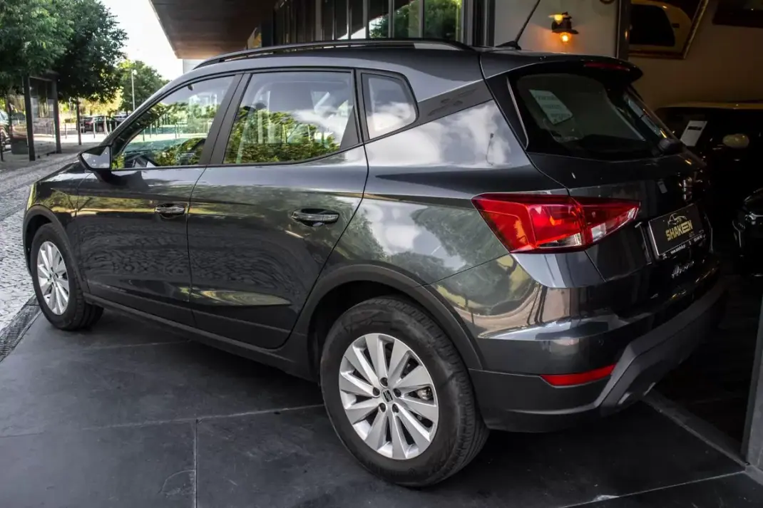 SEAT Arona 2023 - 15550 EUR, 66766 km - AUTO.MOTO.pt - 66766km - foto 3 de 42