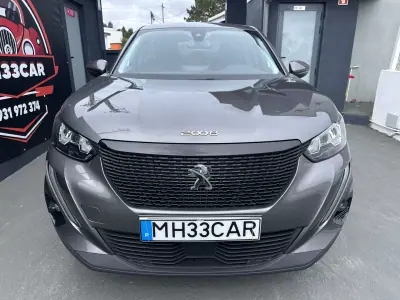 Peugeot 2008 2021 - 14900 EUR, 180000 km - AUTO.MOTO.pt - 180000km - foto 2 de 43