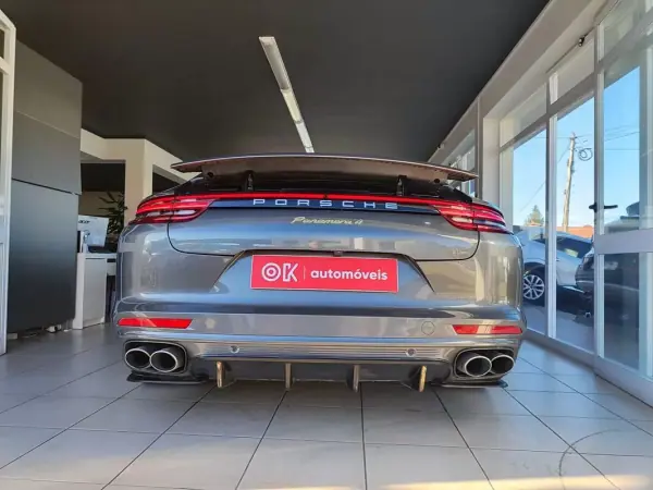 Porsche Panamera 2017 - 67750 EUR, 99900 km - AUTO.MOTO.pt - 99900km - foto 8 de 46