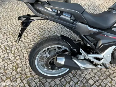 Honda NC750X 2017 - 5650 EUR, 38261 km - AUTO.MOTO.pt - 38261km - foto 2 de 14