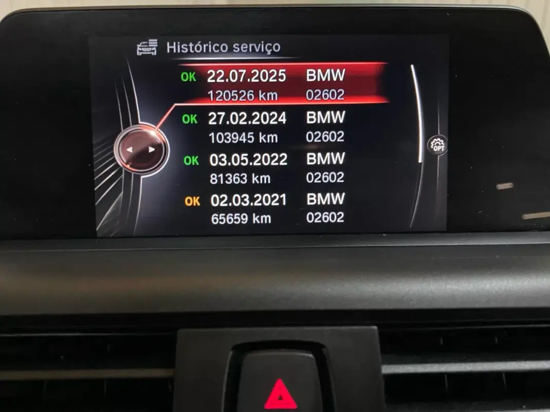 BMW 116 2017 - 18750 EUR, 127000 km - AUTO.MOTO.pt - 127000km - foto 13 de 20