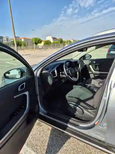 Kia XCeed 2024 - 18500 EUR, 37000 km - AUTO.MOTO.pt - 37000km - foto 11 de 14