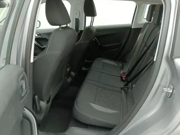 Peugeot 2008 2019 - 10950 EUR, 130085 km - AUTO.MOTO.pt - 130085km - foto 6 de 9
