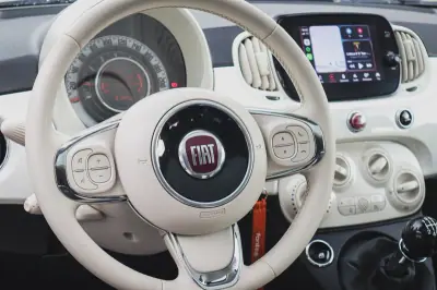 Fiat 500 2022 - 12880 EUR, 79880 km - AUTO.MOTO.pt - 79880km - foto 10 de 20