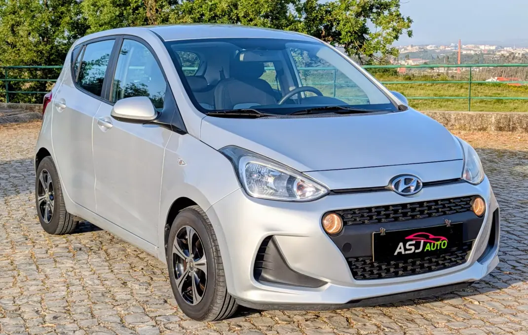 Hyundai i10 2017 - 8750 EUR, 101036 km - AUTO.MOTO.pt - 101036km - foto 1 de 21