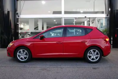 SEAT Leon 2013 - 10900 EUR, 140335 km - AUTO.MOTO.pt - 140335km - foto 4 de 16