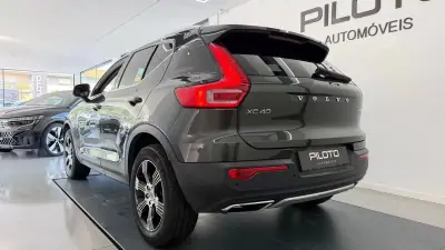 Volvo XC 40 2018 - 24990 EUR, 65080 km - 65080km - foto 7 de 30