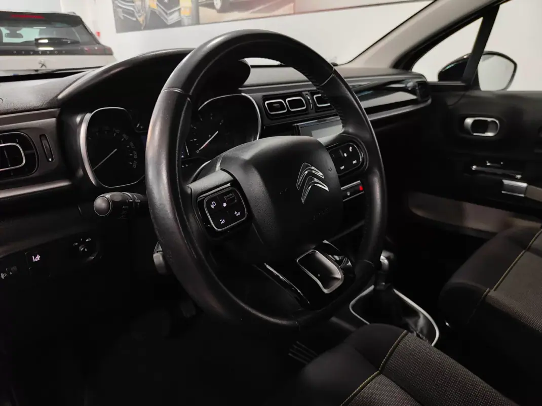 Citroën C3 2017 - 10990 EUR, 99000 km - AUTO.MOTO.pt - 99000km - foto 47 de 58