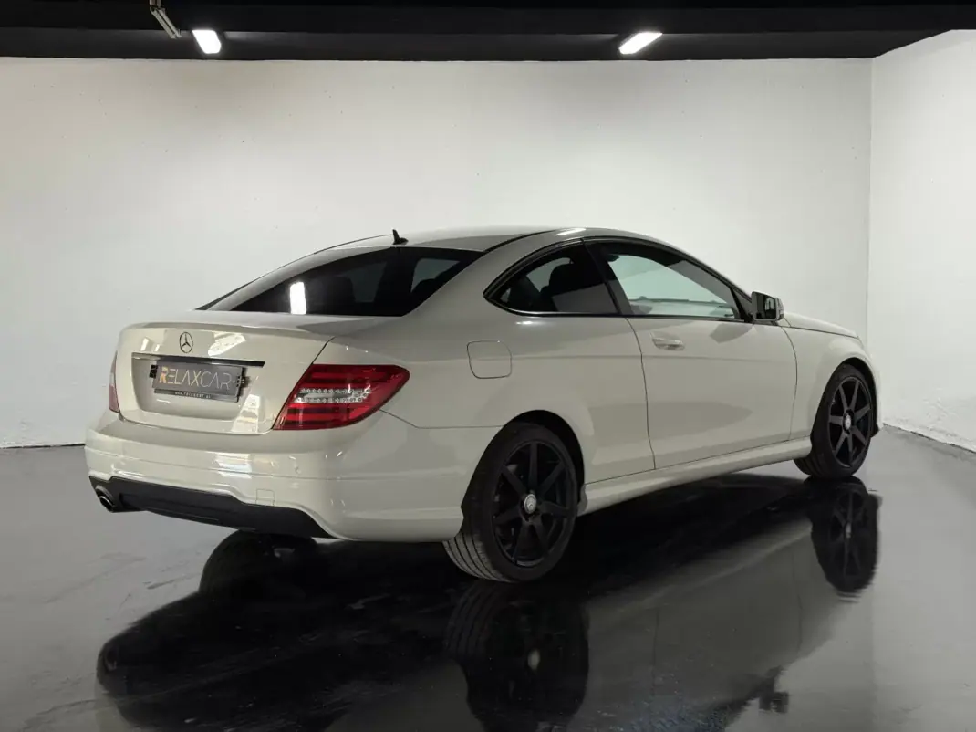 Mercedes-Benz C 250 2011 - 18500 EUR, 193000 km - AUTO.MOTO.pt - 193000km - foto 2 de 22