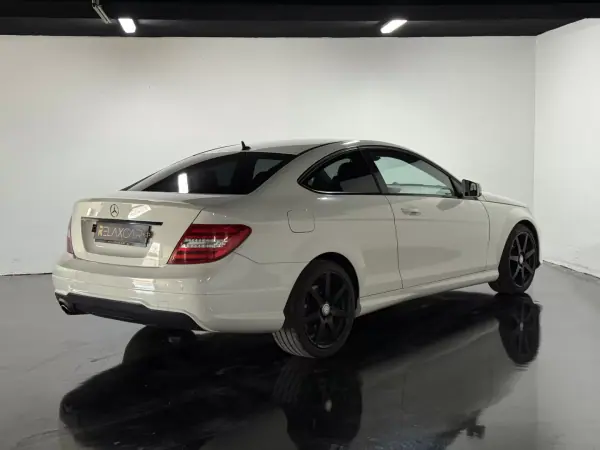 Mercedes-Benz C 250 2011 - 16990 EUR, 193000 km - AUTO.MOTO.pt - 193000km - foto 2 de 22