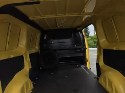 Citroën Jumpy 2019 - 15900 EUR, 122000 km - AUTO.MOTO.pt - 122000km - foto 33 de 60