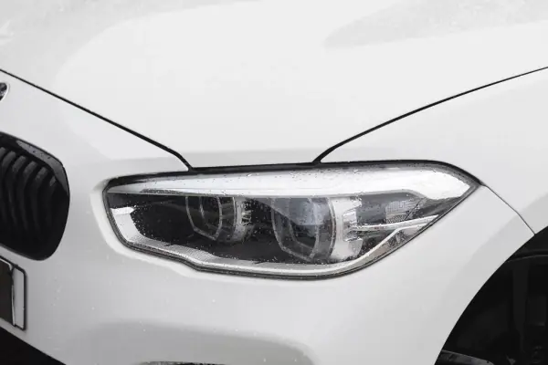 BMW 114 2017 - 16900 EUR, 135925 km - AUTO.MOTO.pt - 135925km - foto 5 de 28