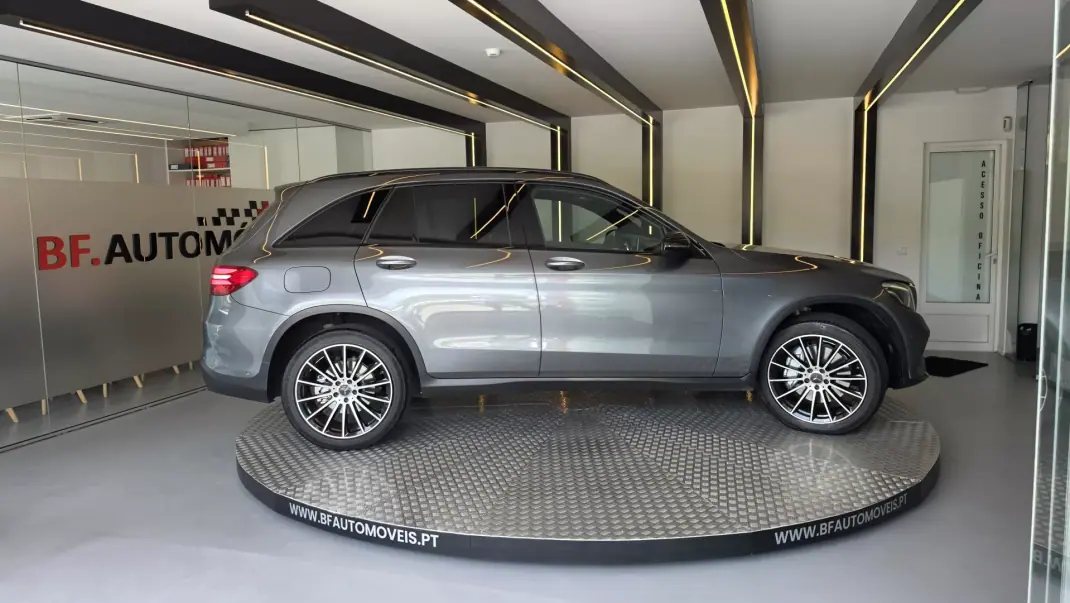 Mercedes-Benz GLC 220 2015 - 27900 EUR, 198275 km - 198275km - foto 8 de 67