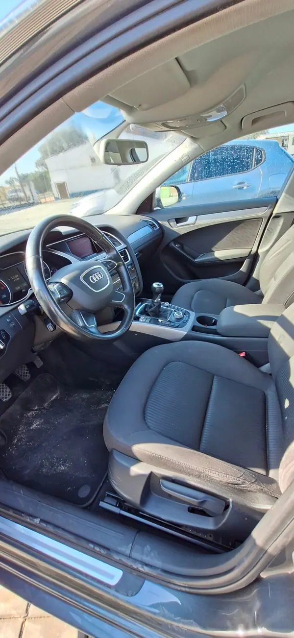 Audi A4 1.9 TDI Attraction 2012 Diesel
