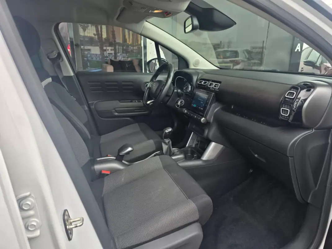 Citroën C3 Aircross 2019 - 10900 EUR, 120000 km - 120000km - foto 8 de 13