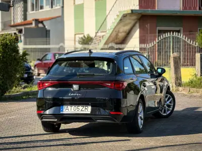 SEAT Leon ST 2022 - 16800 EUR, 178000 km - AUTO.MOTO.pt - 178000km - foto 2 de 12