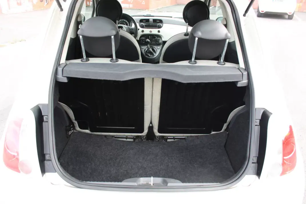 Fiat 500 2011 - 7500 EUR, 115360 km - 115360km - foto 13 de 17