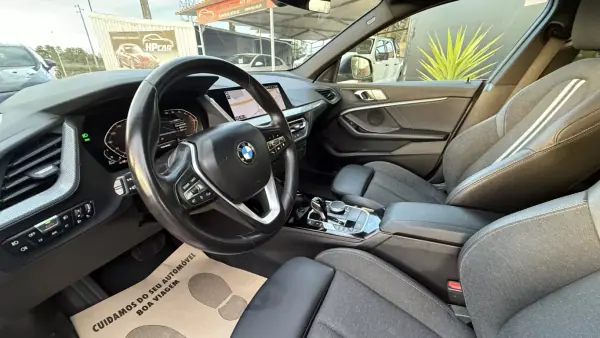 BMW 216 Gran Coupé 2022 - 27990 EUR, 122000 km - AUTO.MOTO.pt - 122000km - foto 35 de 43