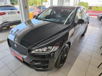 Jaguar F-Pace 2017 - 19750 EUR, 156000 km - AUTO.MOTO.pt - 156000km - foto 8 de 43