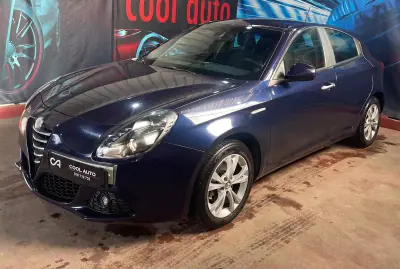 Alfa Romeo Giulietta 2011 - 8750 EUR, 197000 km - AUTO.MOTO.pt - 197000km - foto 9 de 35
