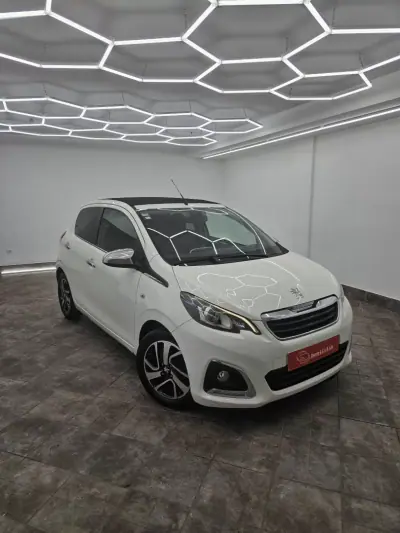 Peugeot 108 2015 - 8650 EUR, 88563 km - AUTO.MOTO.pt - 88563km - foto 27 de 53