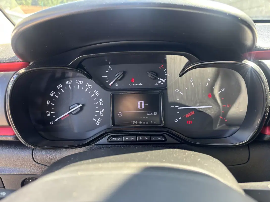 Citroën C3 2021 - 13500 EUR, 42000 km - 42000km - foto 19 de 28