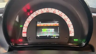 Smart ForFour 2019 - 14900 EUR, 32900 km - 32900km - foto 62 de 66