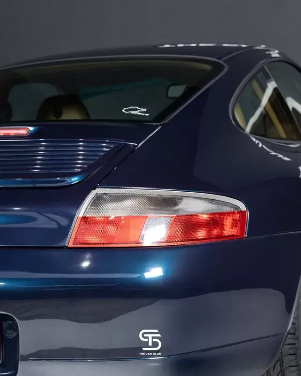 Porsche 996 1999 - 44450 EUR, 100000 km - AUTO.MOTO.pt - 100000km - foto 12 de 19