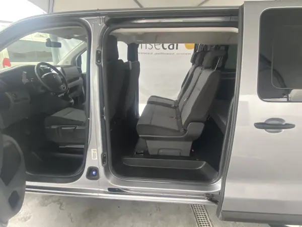 Citroën Jumpy 2020 - 24490 EUR, 170415 km - AUTO.MOTO.pt - 170415km - foto 14 de 15