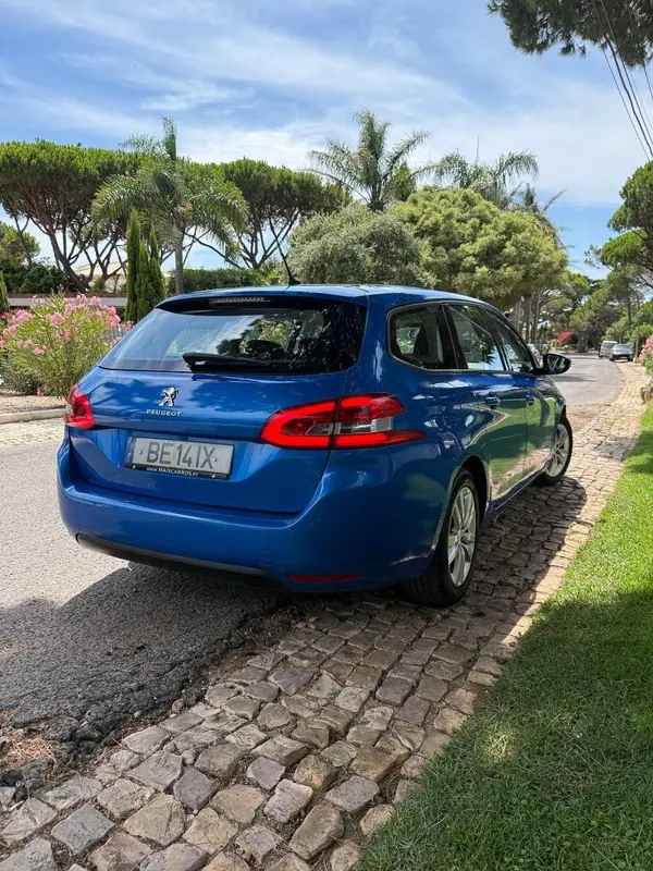 Peugeot 308 SW 2020 — foto 3 de 11