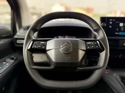 Citroën 2024 - 17950 EUR, 51000 km - AUTO.MOTO.pt - 51000km - foto 16 de 23