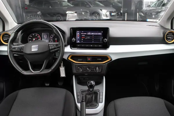 SEAT Arona 2021 - 15900 EUR, 61331 km - AUTO.MOTO.pt - 61331km - foto 5 de 20