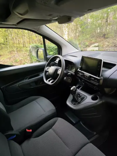 Citroën Berlingo 2020 - 11990 EUR, 152000 km - AUTO.MOTO.pt - 152000km - foto 14 de 30